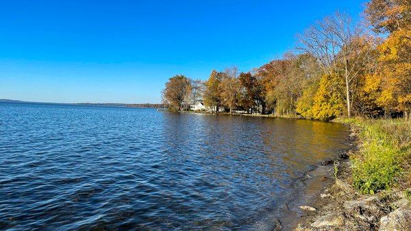 Peut-on trouver des campings avec des vues panoramiques sur les montagnes ?